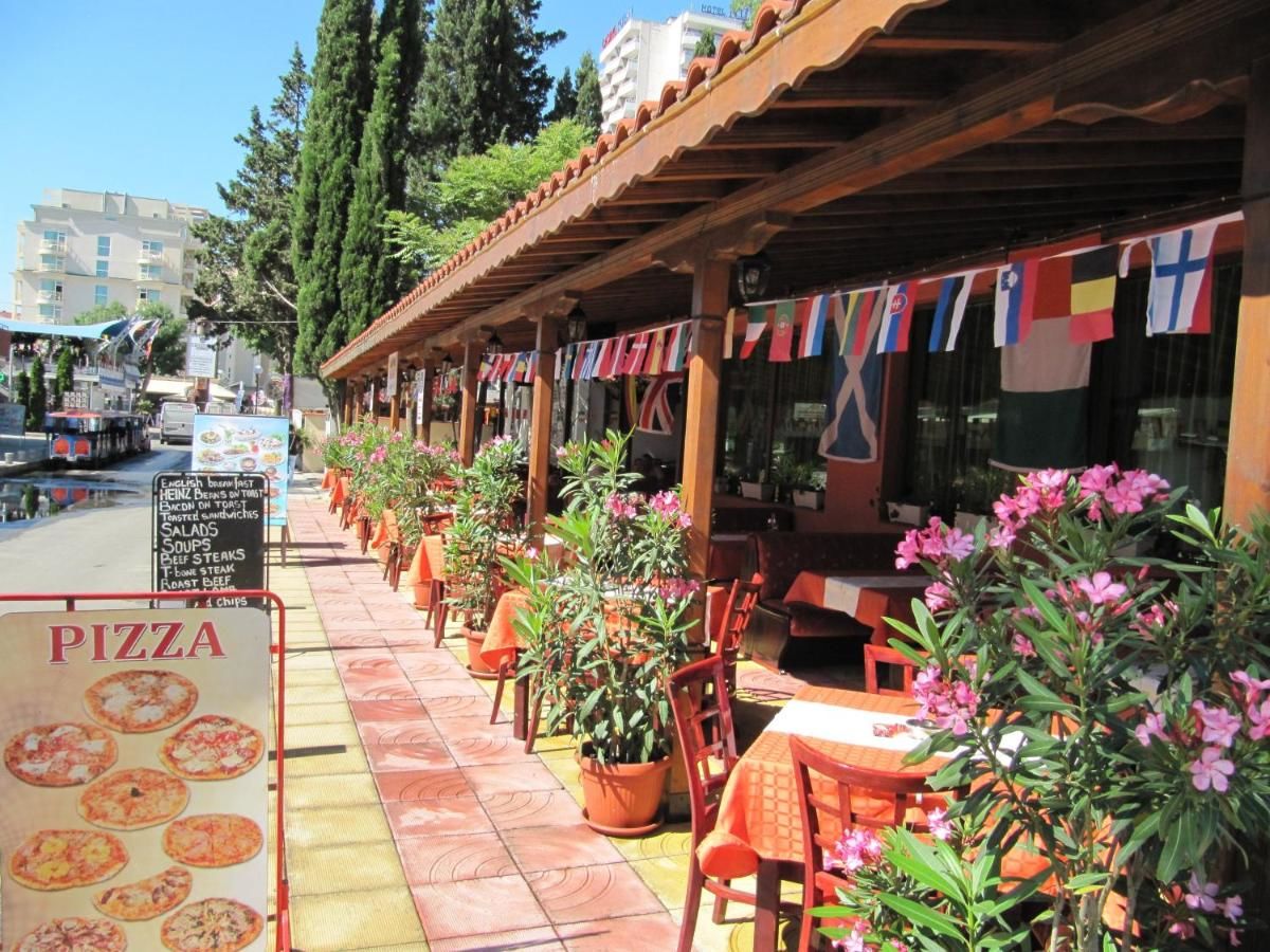 Отель Maverick Hotel Солнечный Берег-33