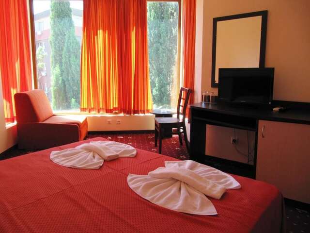 Отель Maverick Hotel Солнечный Берег-40