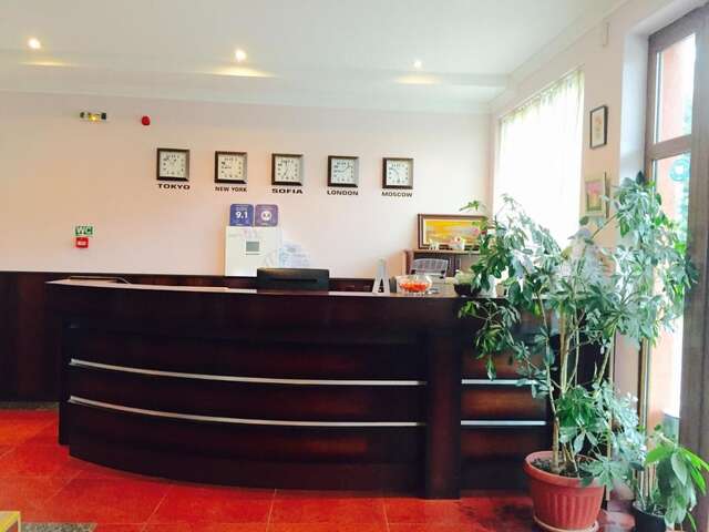 Отель Maverick Hotel Солнечный Берег-8